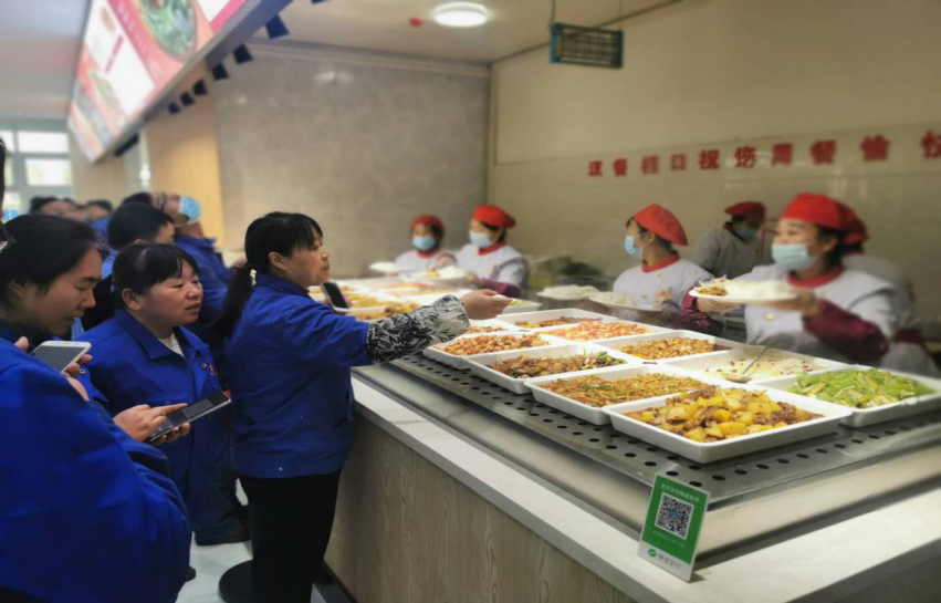 中小企業(yè)孵化基地餐廳完成改造升級(jí)投入運(yùn)營(圖2) 中小企業(yè)孵化基地餐廳完成改造升級(jí)投入運(yùn)營(圖2)
