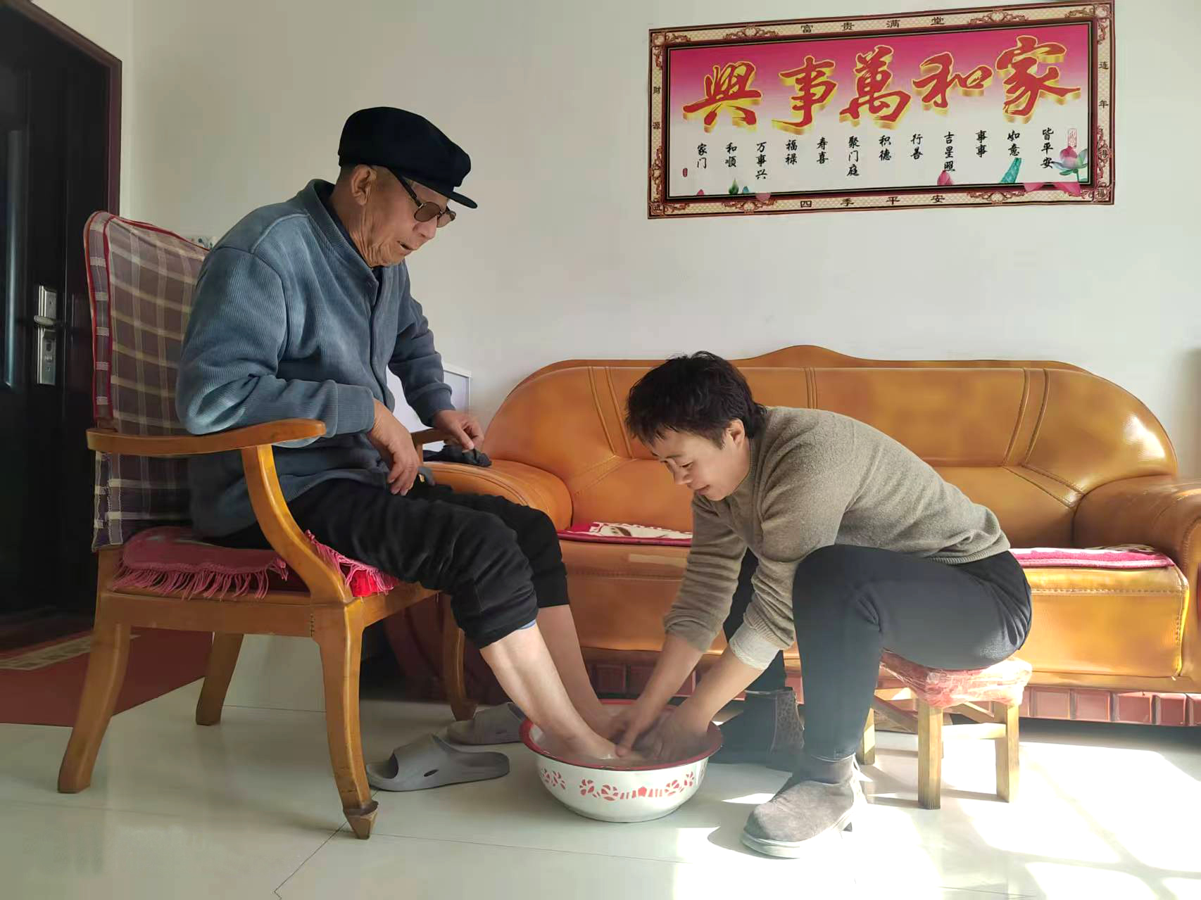 學(xué)習(xí)先進(jìn) 致敬榜樣——5人獲評集團公司2024年度“產(chǎn)投榜樣”(圖5)